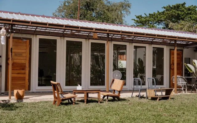 The Yard Hostel Chiang Mai