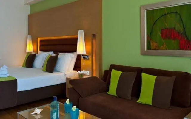 Minoa Palace Resort - Imperial Beach Wing