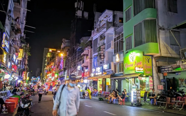 99 Bui Vien Hotel