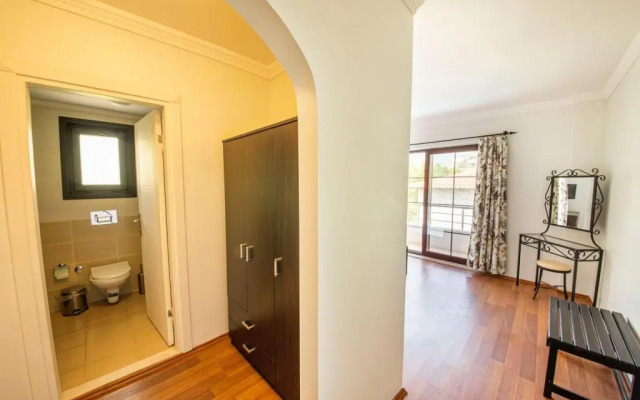 Merla Villa Otel