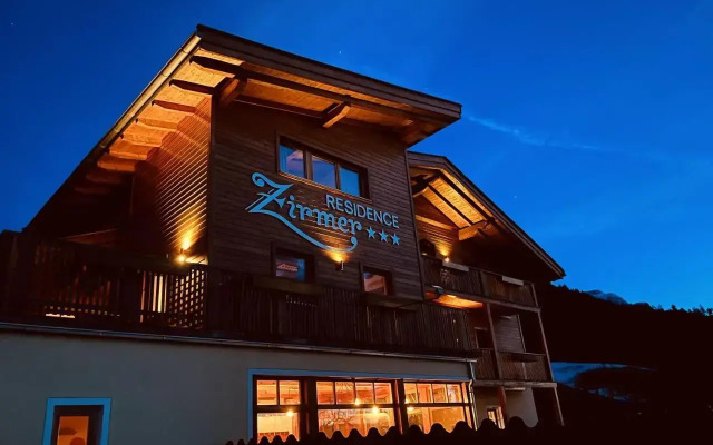 Residence Zirmer Wohnung Wasser