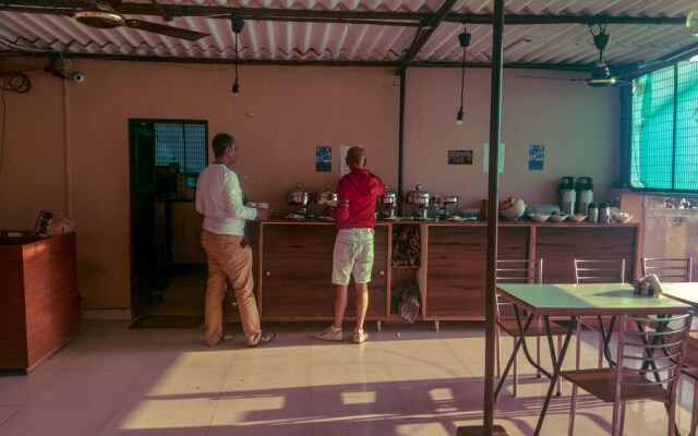 Dwivedi Hotels Hotel Elena