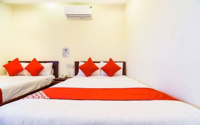 OYO 488 Hung Thu Hotel