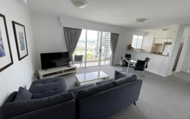 Crest Apartments