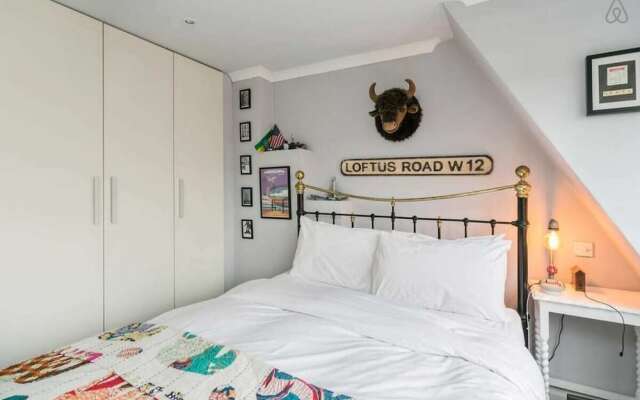 Spacious 1bed W/balcony, 15mins to Notting Hill