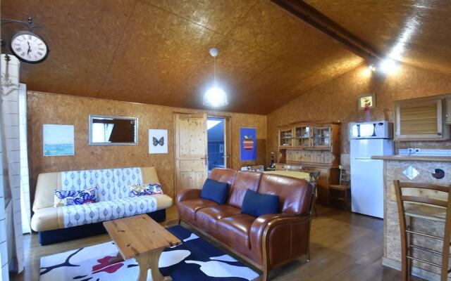 Modern Chalet in Bayeux With Garden