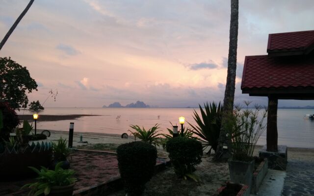 Koh Mook Resort