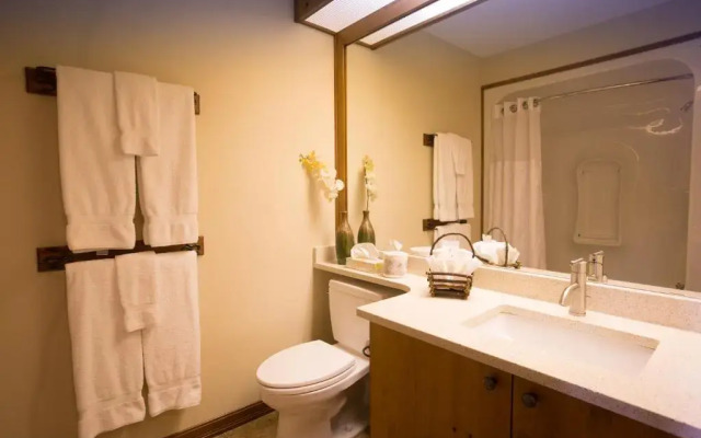 Paradise Lodge & Bungalows