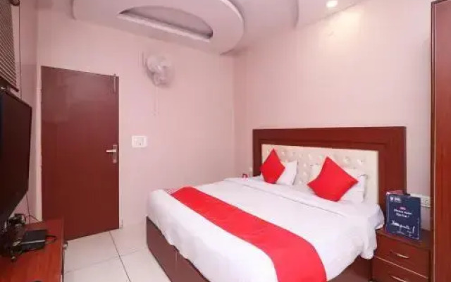 OYO 7831 Hotel King's