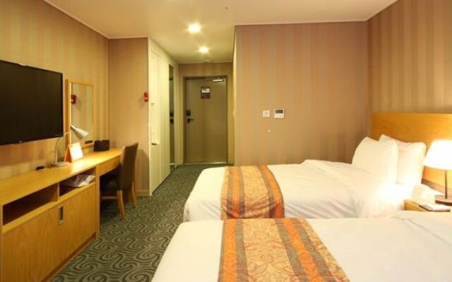 Ramada Seoul Jongno