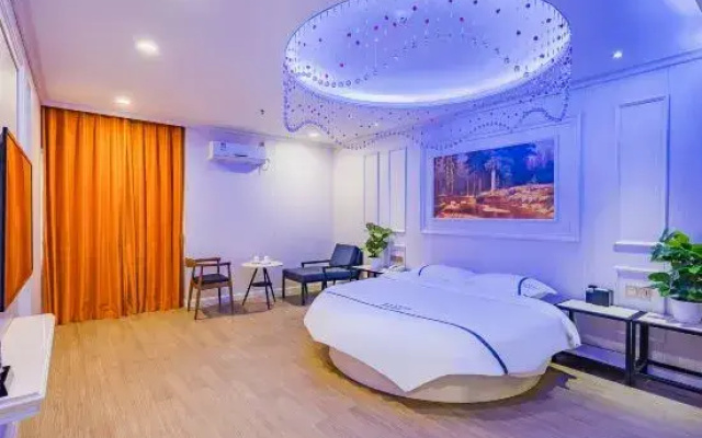 Huangting Business Hotel