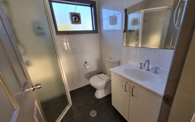 Moon River Motor Inn