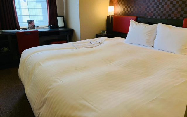 Smile Hotel Nagoya Sakae – Guest Rooms – Nagoya
