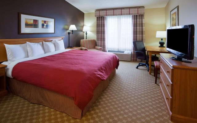 Country Inn & Suites by Radisson, Watertown, SD