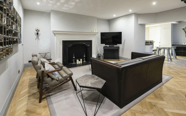 Deluxe Mayfair Home by Marble Arch Station