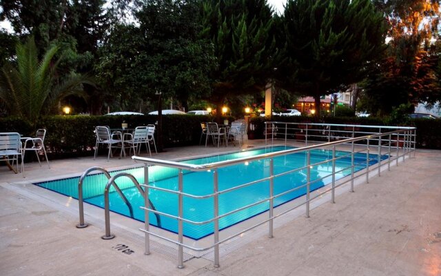 Nihan Hotel