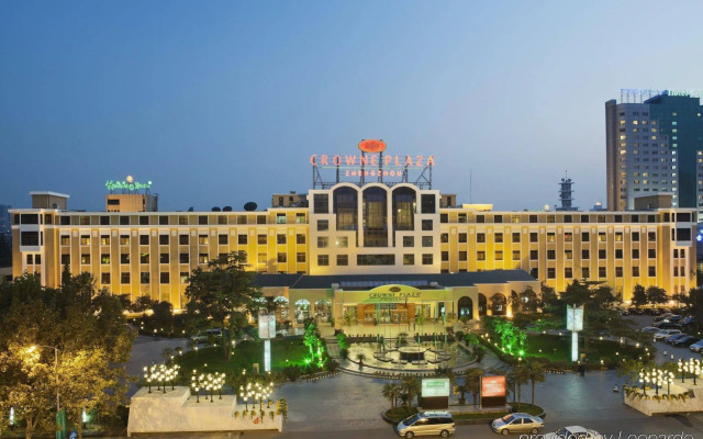 Crowne Plaza Zhengzhou by IHG