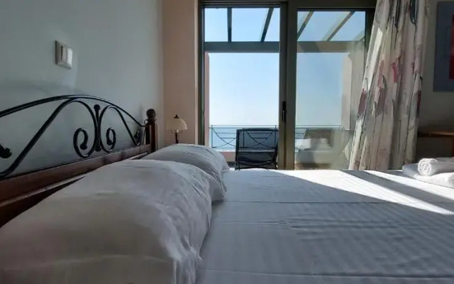 Wonderful seaside residence