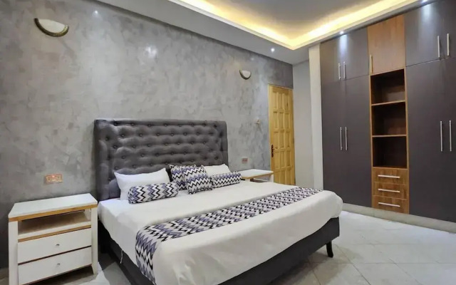 Exquisite 3bed 3bath Lake View Home in Entebbe