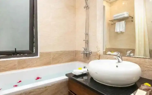 Poonsa Cau Giay Apartment