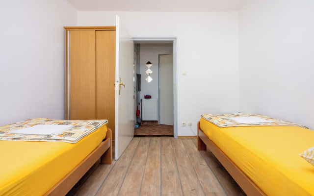 Apartment Klemi