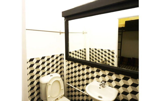 5footway.inn Project Bugis