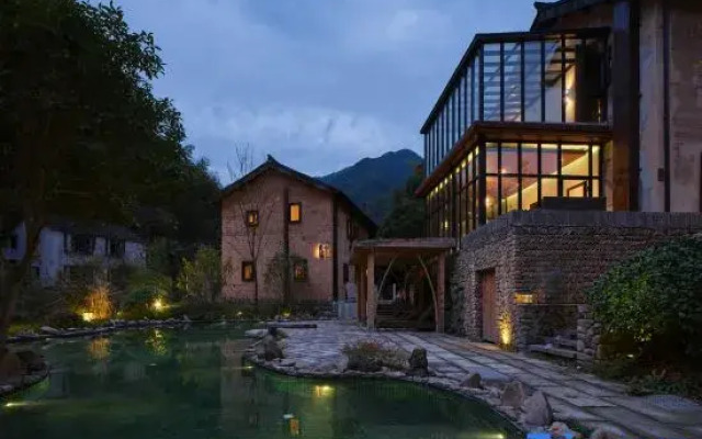 Qizhu Qinglongwu Boutique Hostel