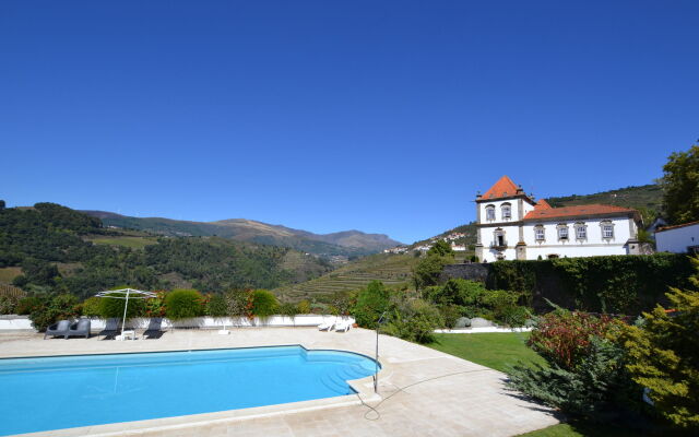 Casa Das Torres De Oliveira