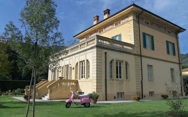 Marta Guest House