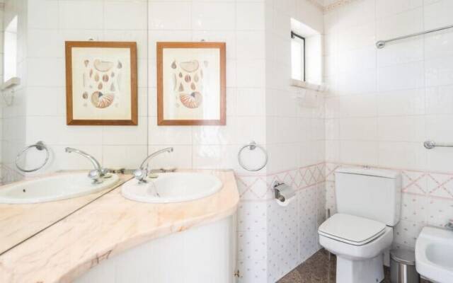 Lisbon Apartments near River