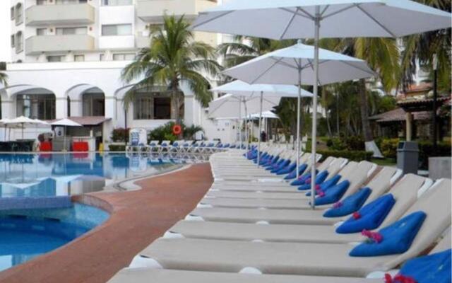Departamento 523 con playa dentro de Hotel en Ixtapa