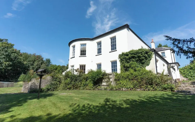 Holyland House - Greenacres Estates