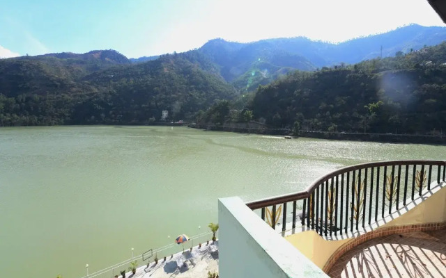 OYO 29117 Hot Spring