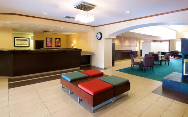 Residence Inn by Marriott Phoenix Airport