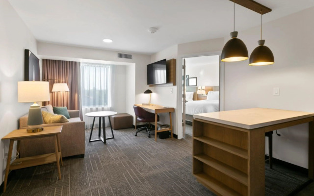 Staybridge Suites Charlotte – Tyvola by IHG