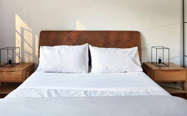 Stylish 1 Bedroom Apt 5 Minutes To Melbourne CBD