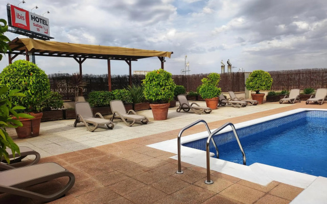 ibis Granada