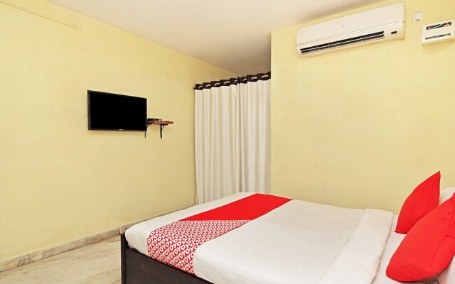 OYO 24605 Grand Season