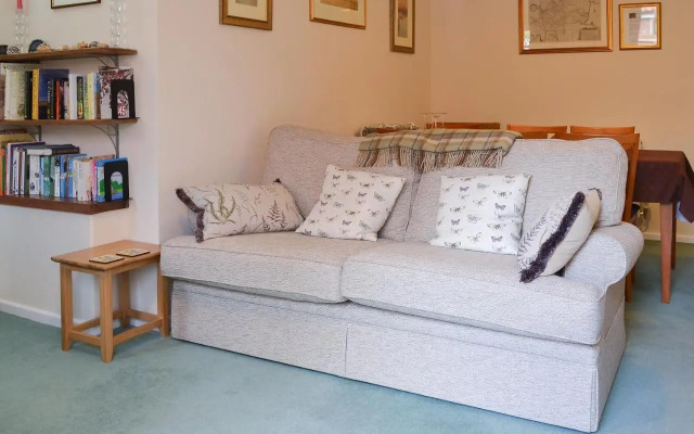 Trentham Cottage