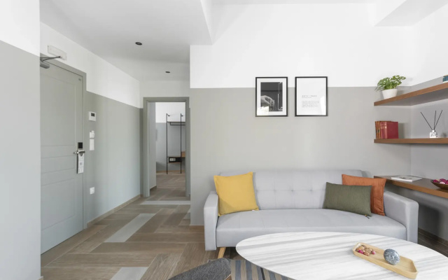 Play Theatrou, a member of Brown Hotels