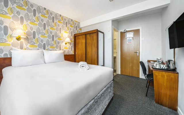 Bluewaters Hotel