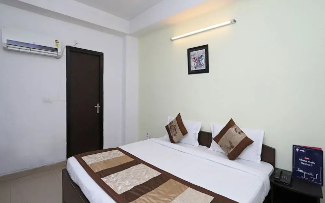 OYO 11392 The Hotel Grand Hospitality