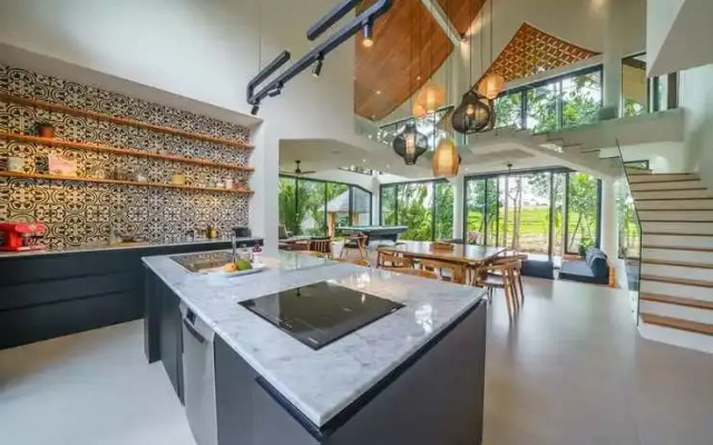 Villa Satiya