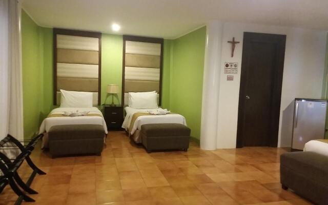 White House Beach Resort