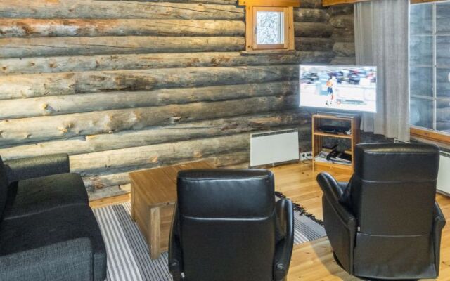 House  Salla