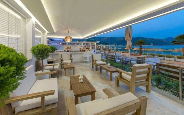 The Beachfront Hotel Adult Only 16 Plus