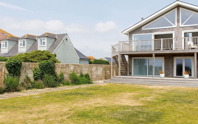 Hamptons Style Lux Beach House