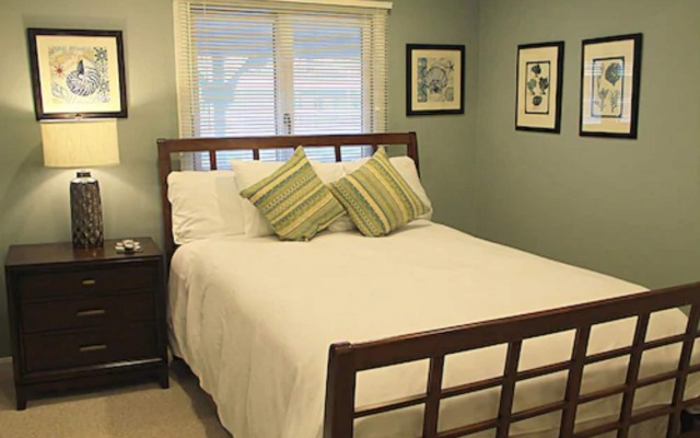 Surfside Hotel and Suites