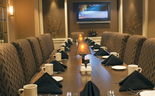 Eden Resort and Suites, BW Premier Collection