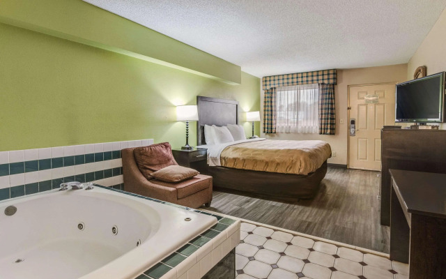 Quality Inn & Suites Dublin